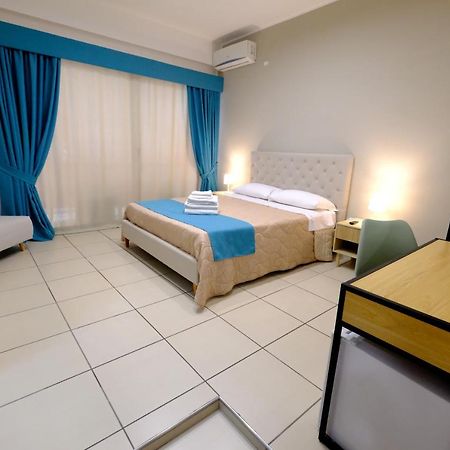 נאפולי Donna Elena B&B מראה חיצוני תמונה